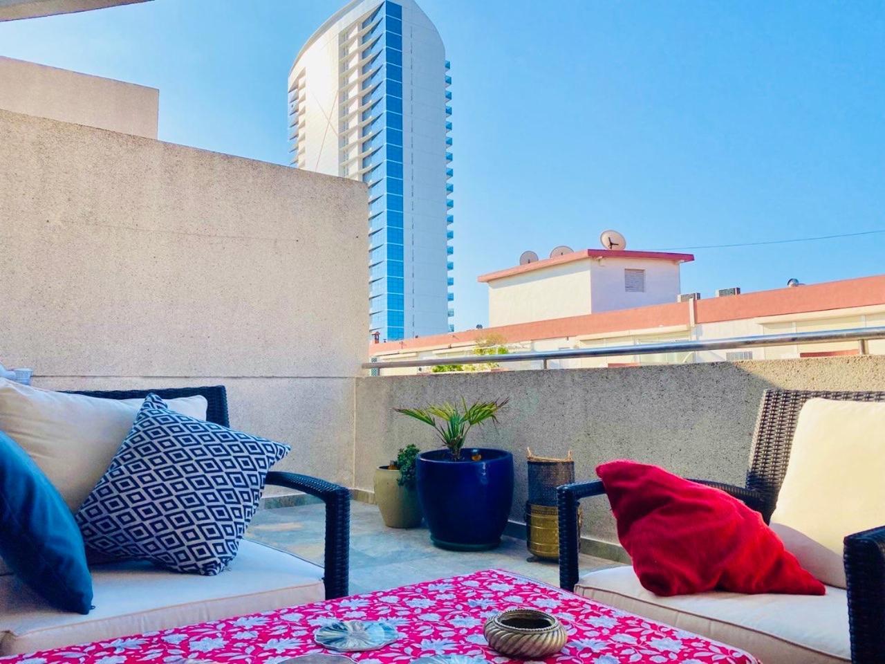 Sky Apartment Planta Ultima, Gran Terraza En Techo, 5 Minutos De La Playa Calpe Eksteriør billede