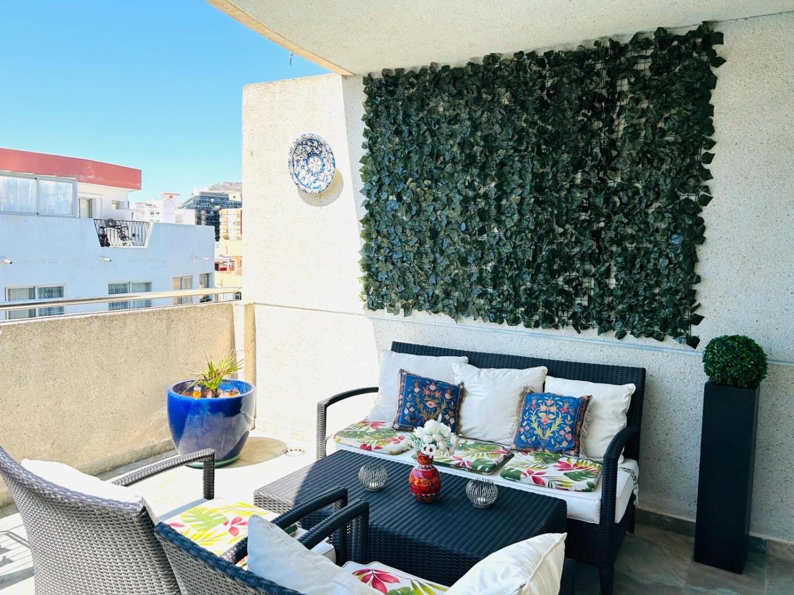 Sky Apartment Planta Ultima, Gran Terraza En Techo, 5 Minutos De La Playa Calpe Eksteriør billede